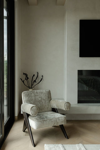 Why Luxury Homeowners and Resort Properties Are Choosing Plaster Now